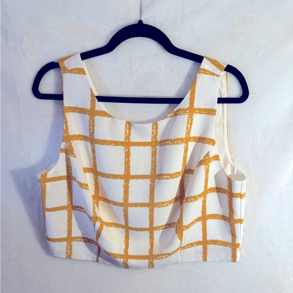 NEW YORK & COMPANY Crop Top and Midi Skirt - Matching Set - Picture 2 of 6